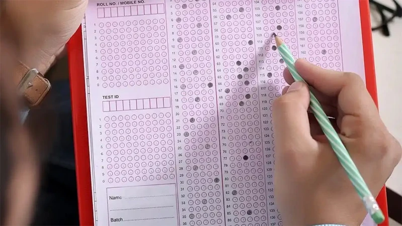 زمان انتشار کلید اولیه نوبت اول کنکور سال ۱۴۰۴